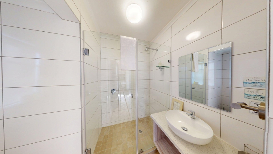 8 Bedroom Property for Sale in Summerstrand Eastern Cape